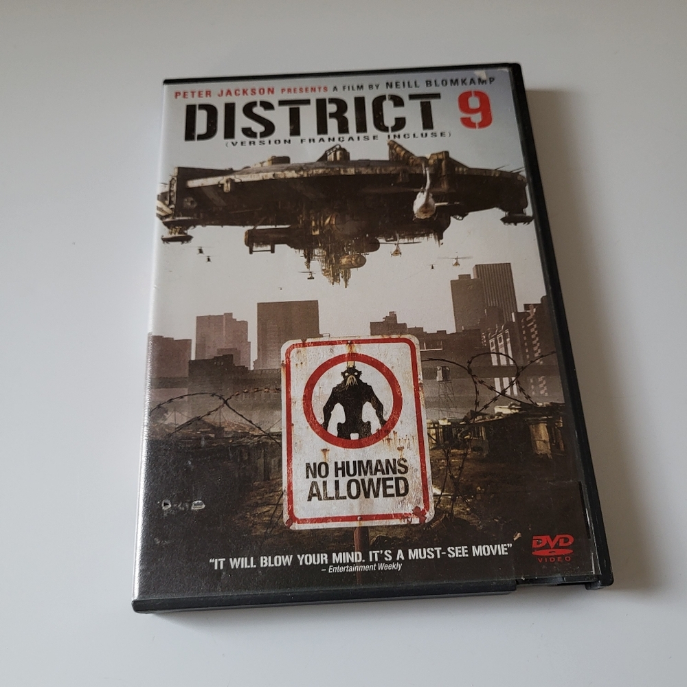 District 9 on DVD